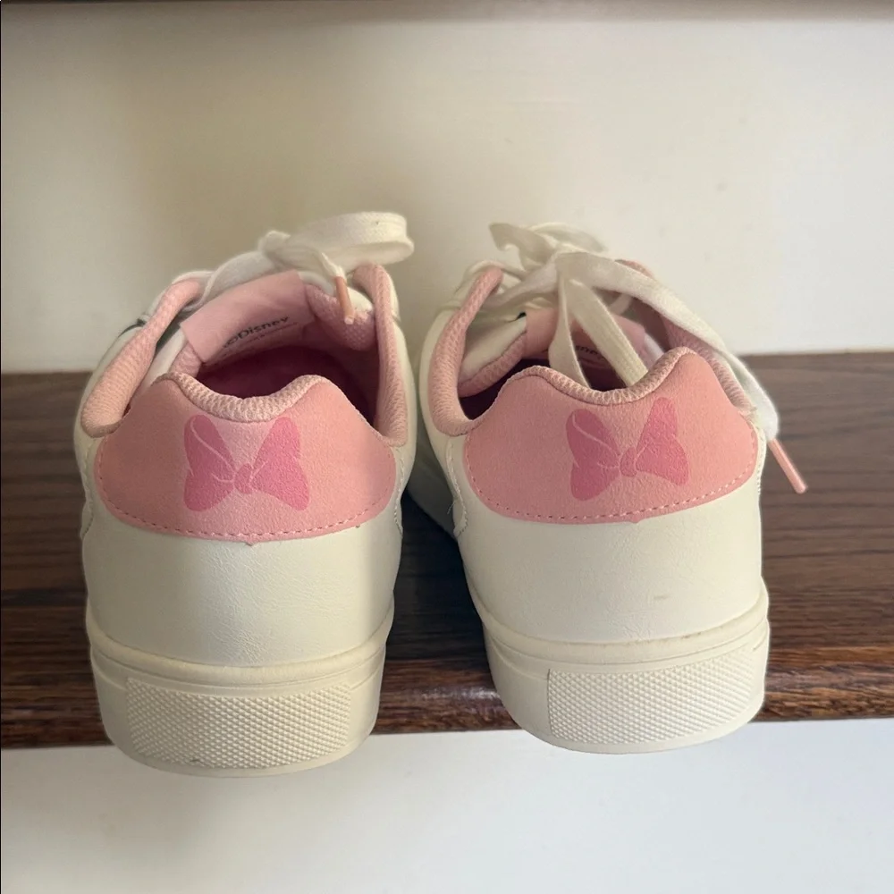 Disney Minnie Mouse White and Pink Sneakers - Picture 6 of 8